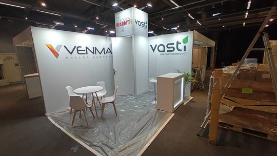 Jak wyznaczyć cele udziału w targach przed rozpoczęciem projektu stoiska?