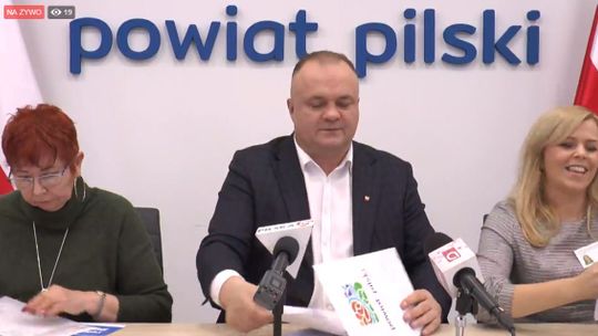 Konferencję prasowa na temat przygotowania szkół Powiatu Pilskiego oraz otrzymanych doatcji