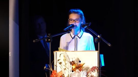 Najlepsi uczniowie ze stypendiami premiera