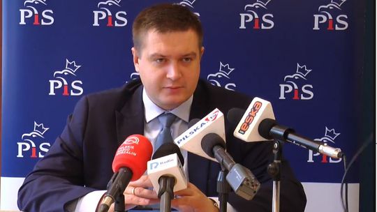 Poseł Marcin Porzucek przedstawił postulaty programu"Piątka Kaczyńskiego"