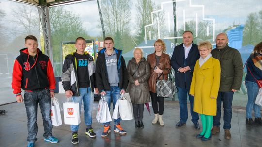 UCZNIOWIE SZKÓŁ POWIATU PILSKIEGO WŚRÓD LAUREATÓW KONKURSU EKOLOGICZNEGO