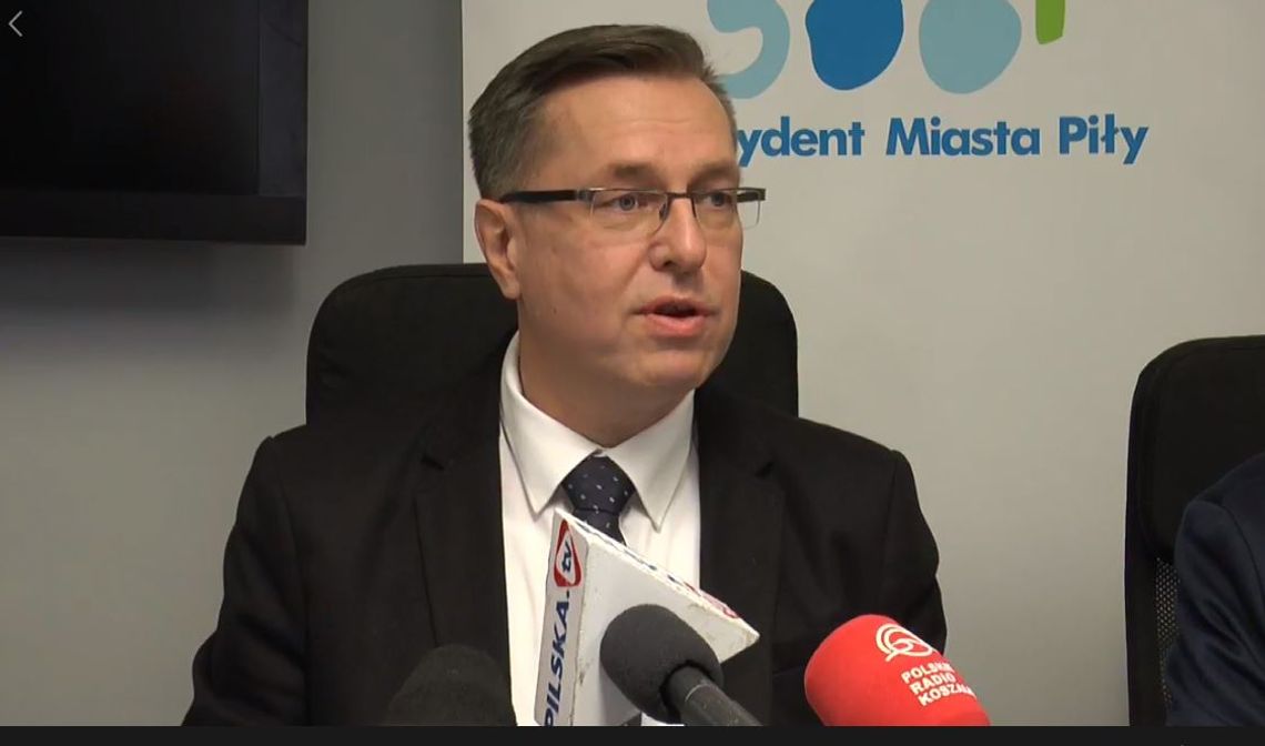 Konferencja prasowa prezydenta Piły Piotra Głowskiego