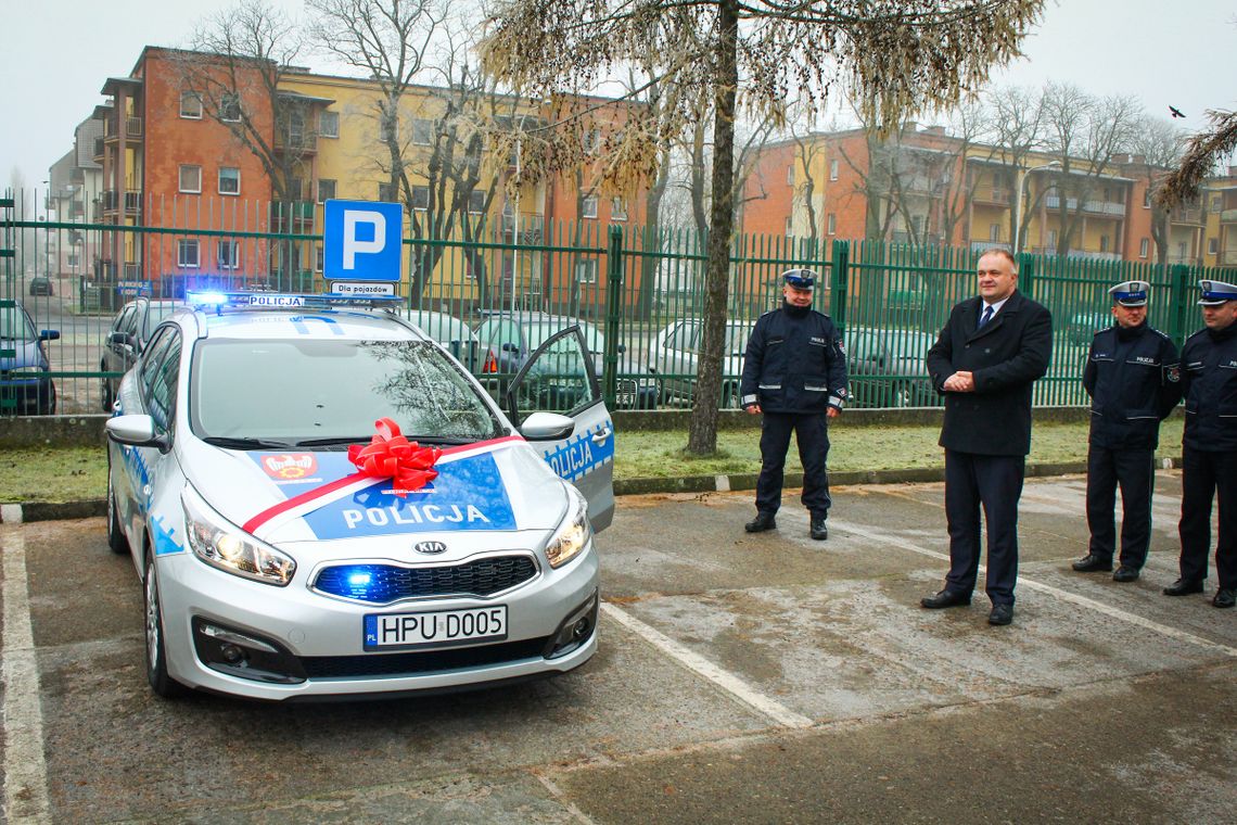 Policjanci dziękują Powiatowi Pilskiemu