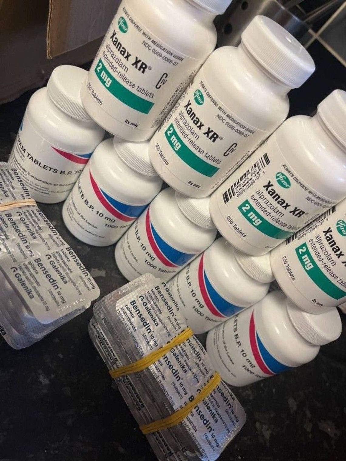 Oryginalne leki w szczelnie zamkniętych opakowaniach dostępne WhatsApp: +420739416647